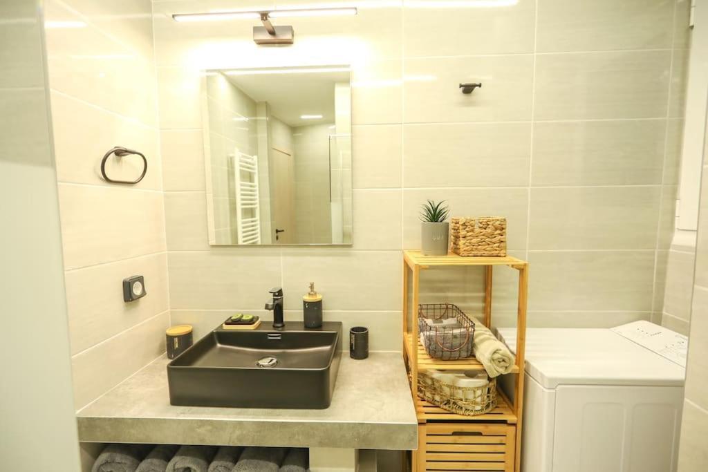 Apartment Modern And Luxury *