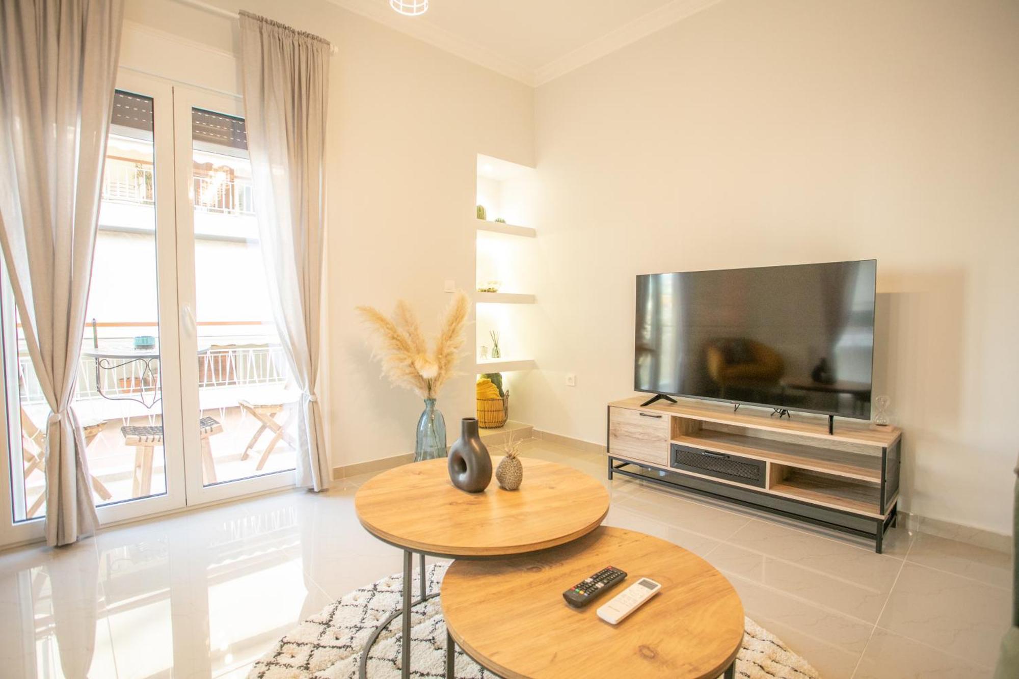 Modern And Luxury Apartment